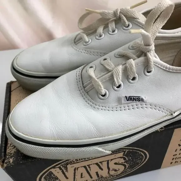 Vans Vintage Women’s White Leather Sneakers Shoes Size 7 1994 USA Made w/box - Picture 7 of 7
